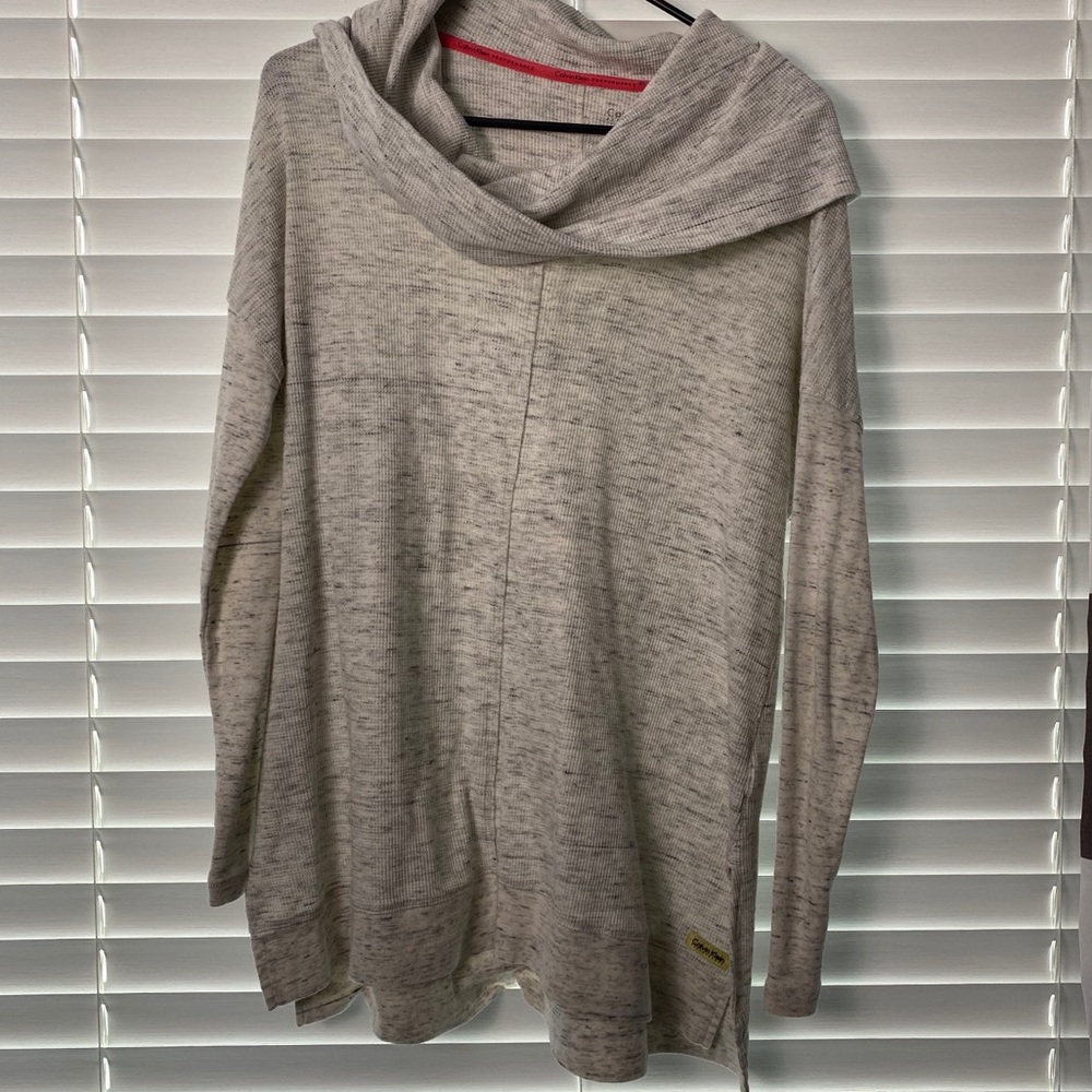 CALVIN KLEIN HEATHERED SWEATER